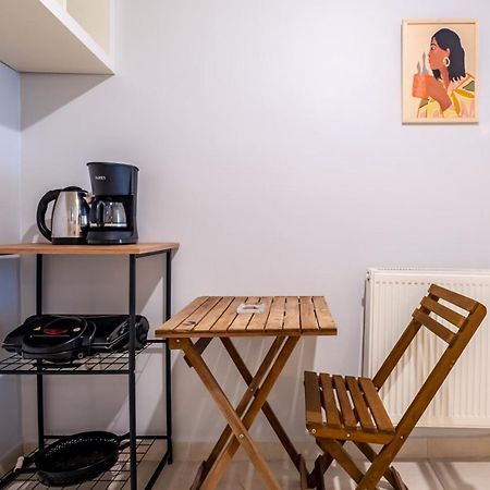 Fully Equipped Cozy Home In Kadikoy イスタンブール エクステリア 写真